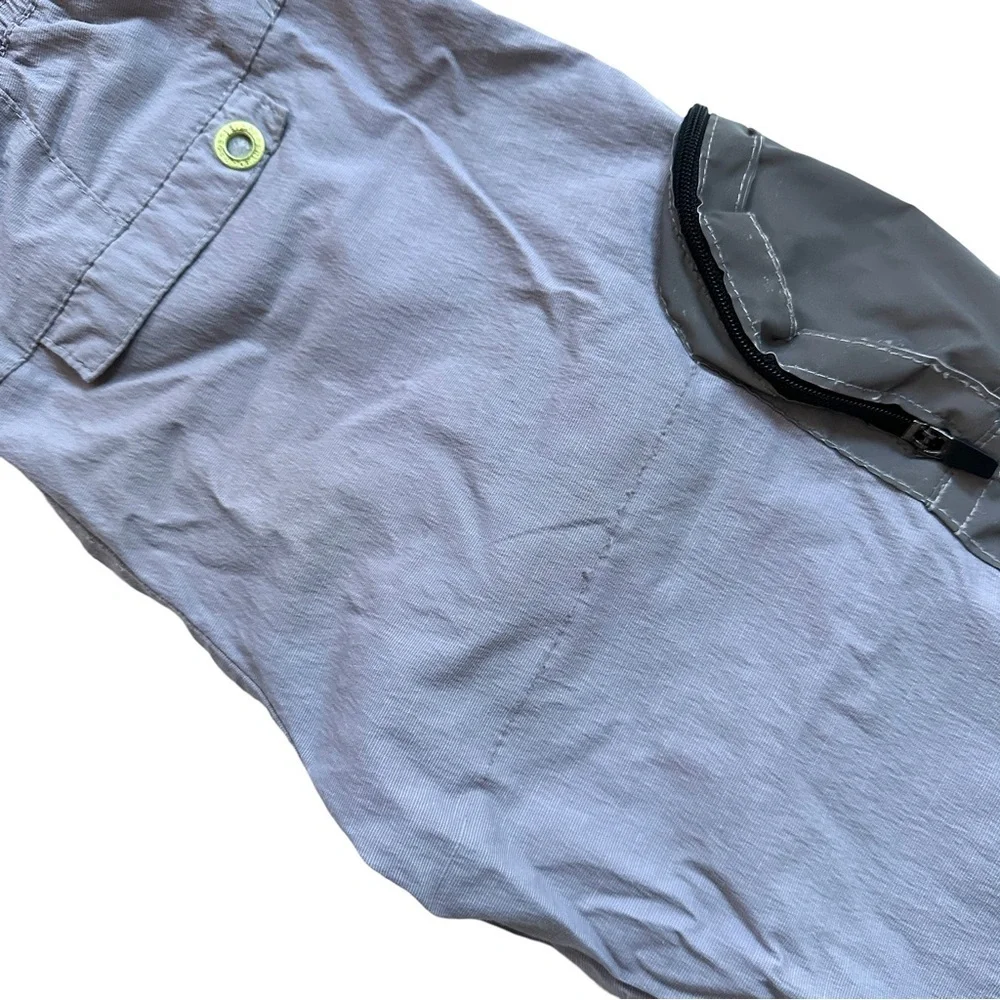⭐️ 5 for $25 RESERVED Kids Gray Cargo Pants Reflective Pockets Size 5-6 Yrs - Picture 6 of 8